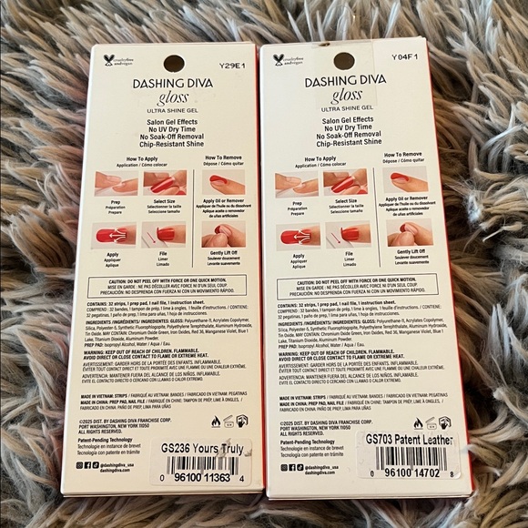 NWT Dashing Diva Gloss Ultra Shine Gel Nail Strips - Valentine’s Day Set of 2 - Picture 4 of 5